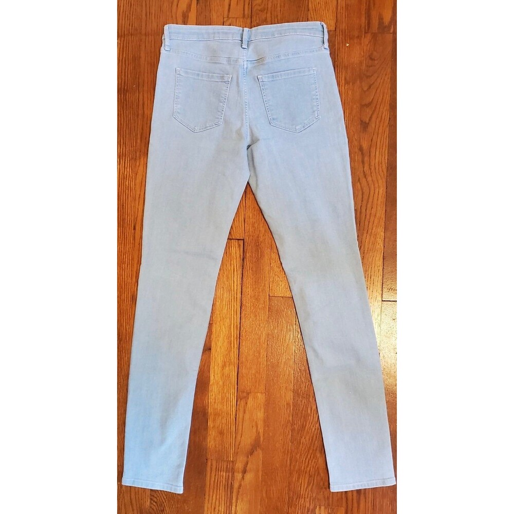 Jeans - Picture 2 of 3